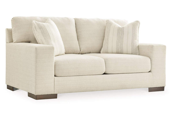 Maggie Loveseat