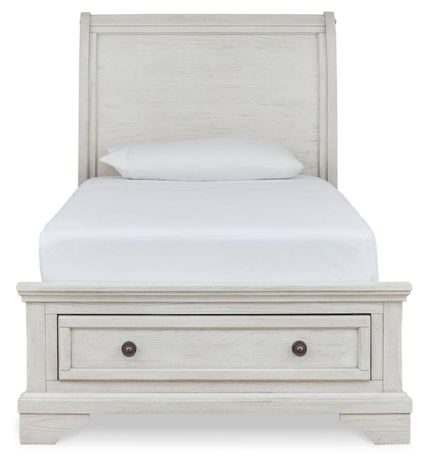 Robbinsdale Queen Sleigh Storage Bed