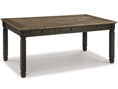 Tyler Creek Dining Table