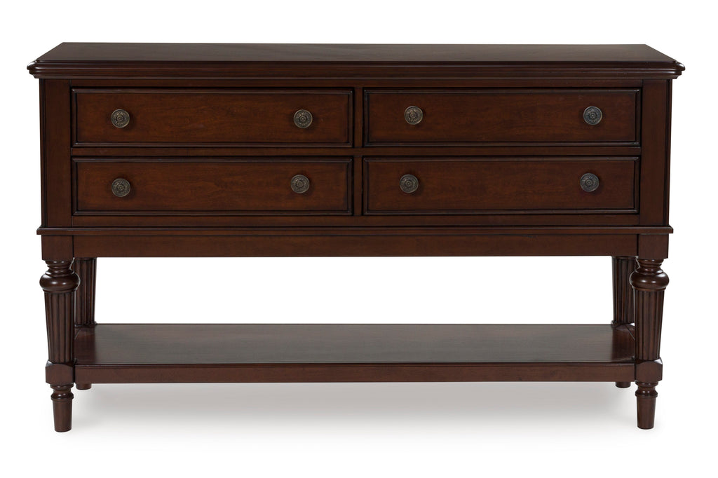 Lavinton Dining Room Server