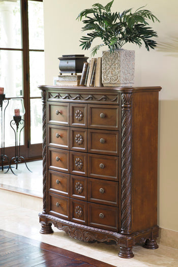 North Shore Chest of Drawers